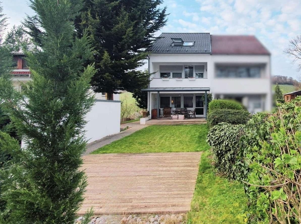 Prodej domu 149 m², pozemek 383 m², Armsündersteige 79/1, Heilbronn, Bádensko-Württembersko Prodej domu 149 m², pozemek 383 m², Armsündersteige 79/1, Heilbronn, Bádensko-Württembersko