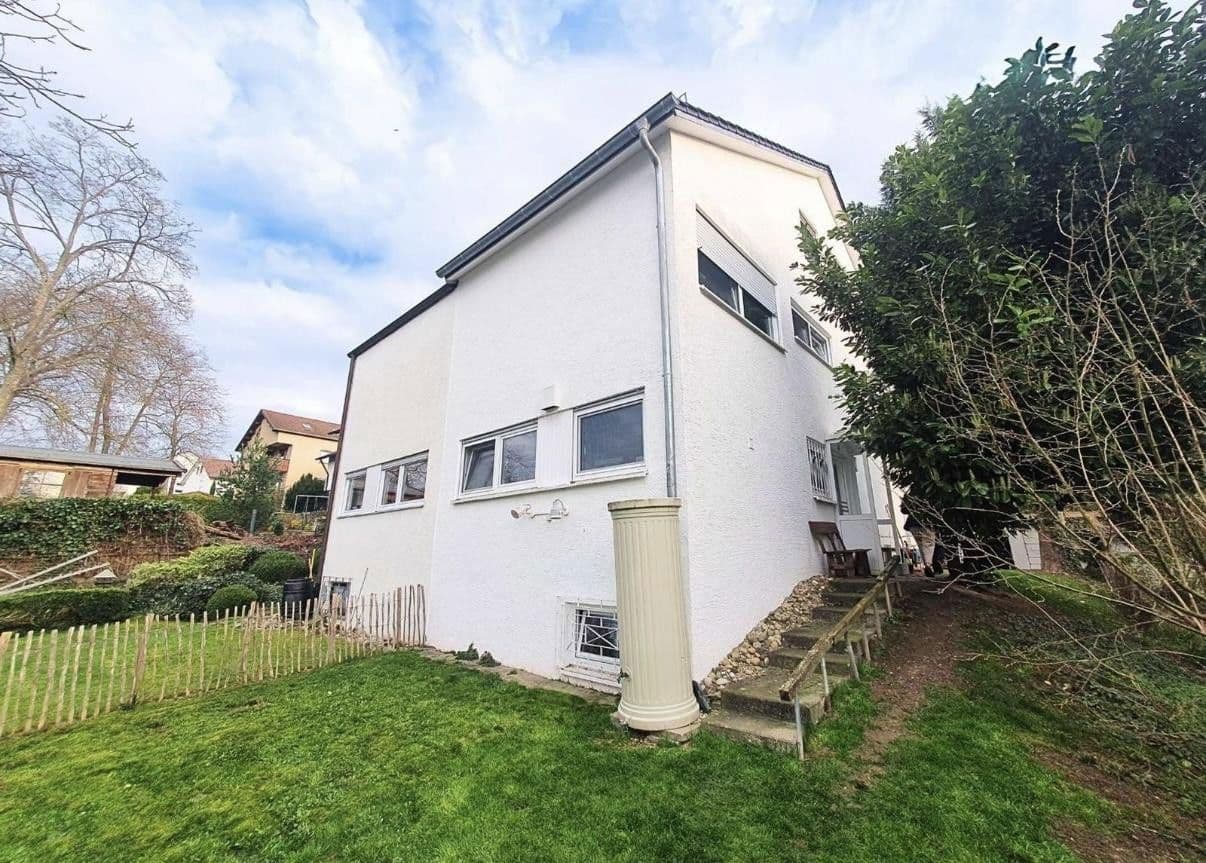 Prodej domu 149 m², pozemek 383 m², Armsündersteige 79/1, Heilbronn, Bádensko-Württembersko Prodej domu 149 m², pozemek 383 m², Armsündersteige 79/1, Heilbronn, Bádensko-Württembersko