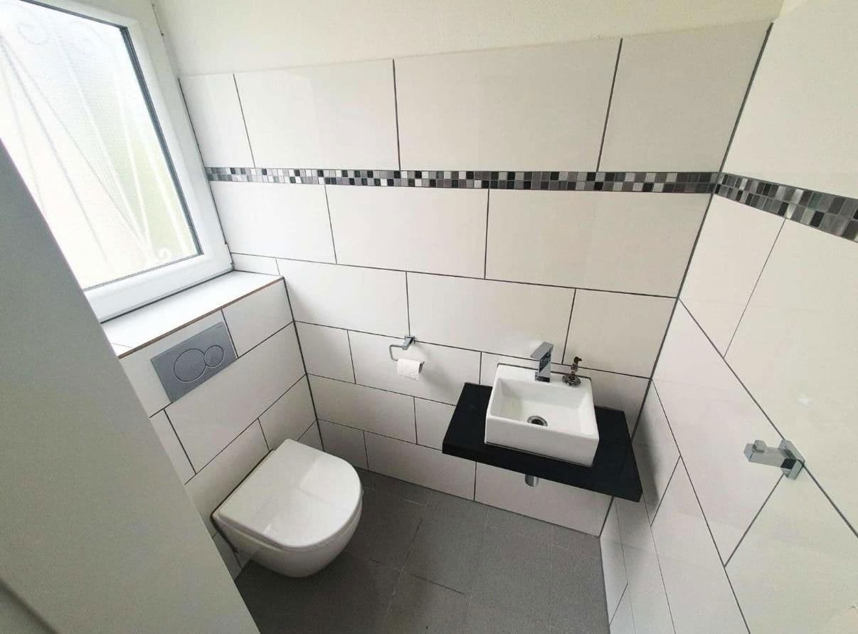 Prodej domu 149 m², pozemek 383 m², Armsündersteige 79/1, Heilbronn, Bádensko-Württembersko Prodej domu 149 m², pozemek 383 m², Armsündersteige 79/1, Heilbronn, Bádensko-Württembersko