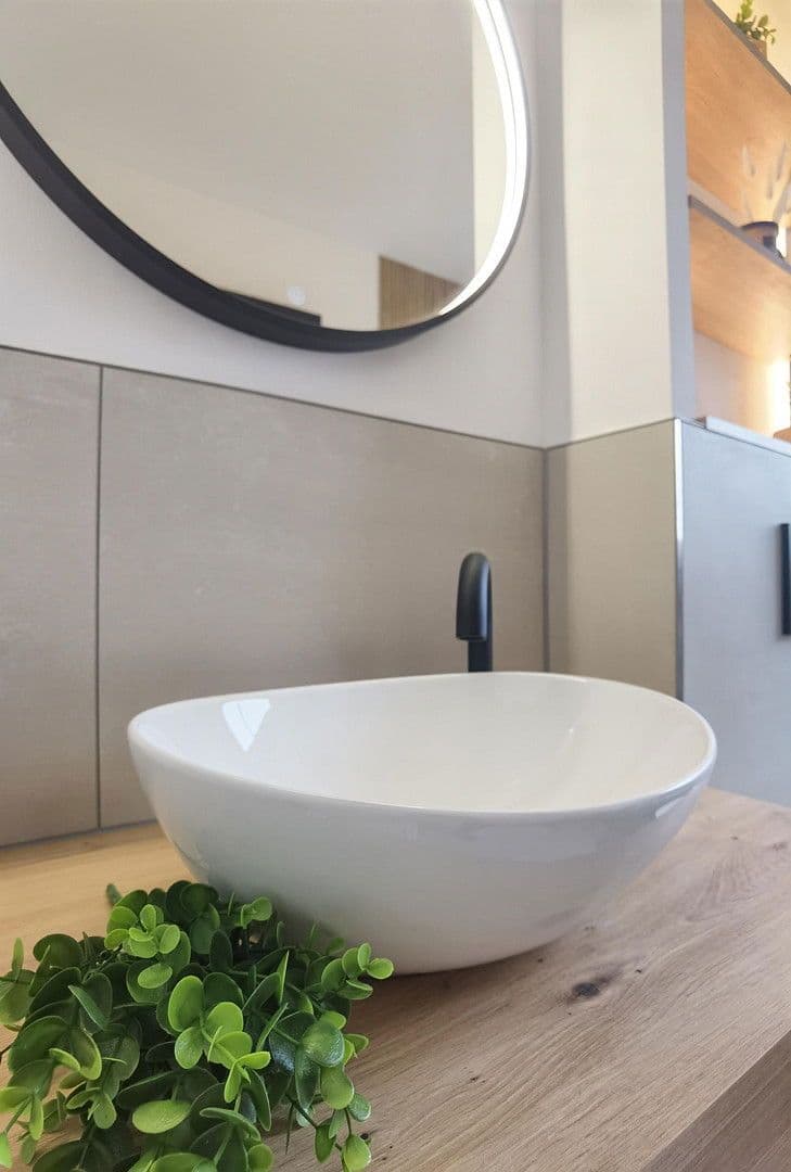 Prodej bytu 2+kk 78 m², Grenzstraße 25, Rielasingen-Worblingen, Bádensko-Württembersko Prodej bytu 2+kk 78 m², Grenzstraße 25, Rielasingen-Worblingen, Bádensko-Württembersko