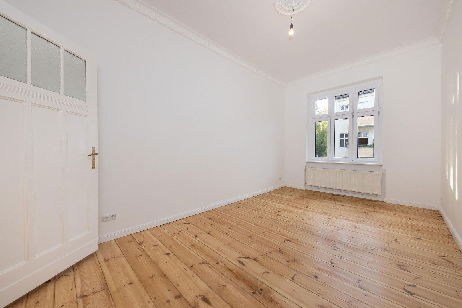 Prodej bytu 5+1 131 m², Unter den Eichen 55, Berlin, Berlín Prodej bytu 5+1 131 m², Unter den Eichen 55, Berlin, Berlín