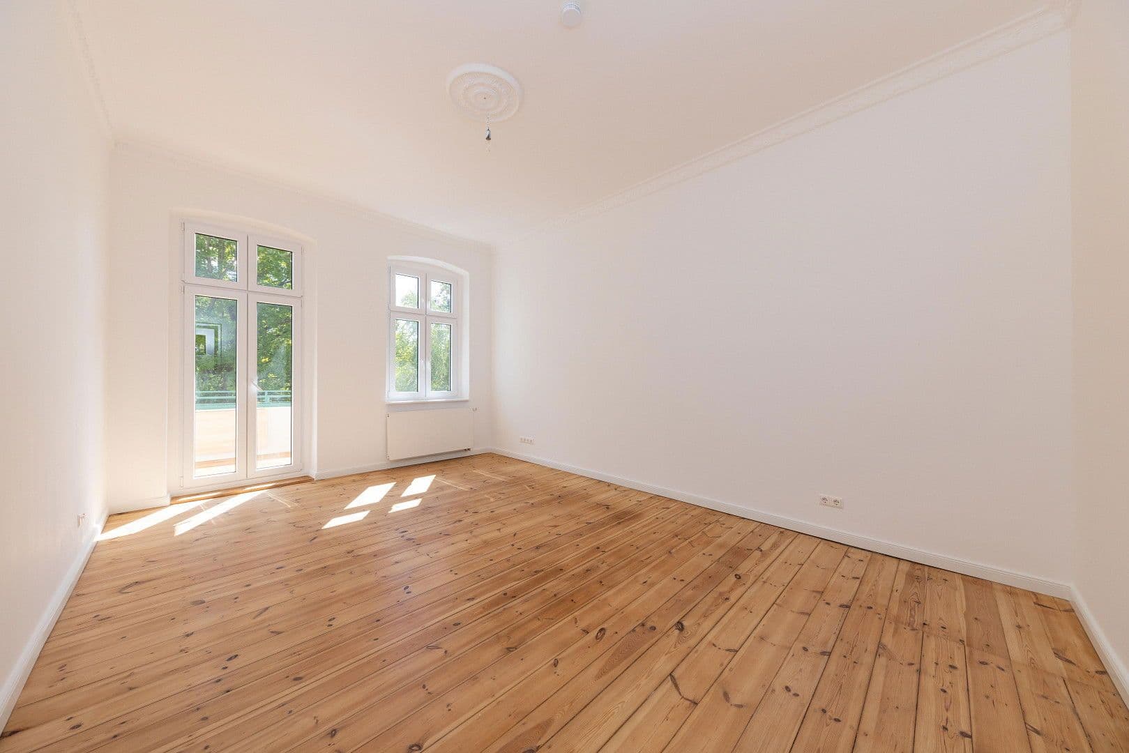 Prodej bytu 5+1 131 m², Unter den Eichen 55, Berlin, Berlín Prodej bytu 5+1 131 m², Unter den Eichen 55, Berlin, Berlín