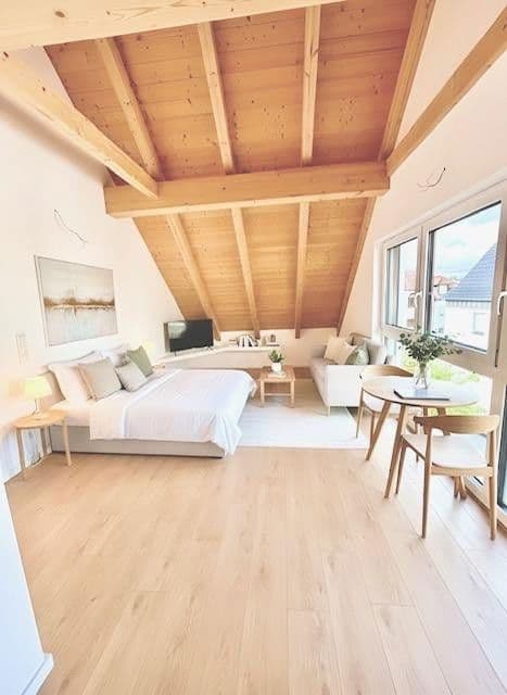 Prodej domu 125 m², pozemek 144 m², Herzogenaurach, Bavorsko Prodej domu 125 m², pozemek 144 m², Herzogenaurach, Bavorsko