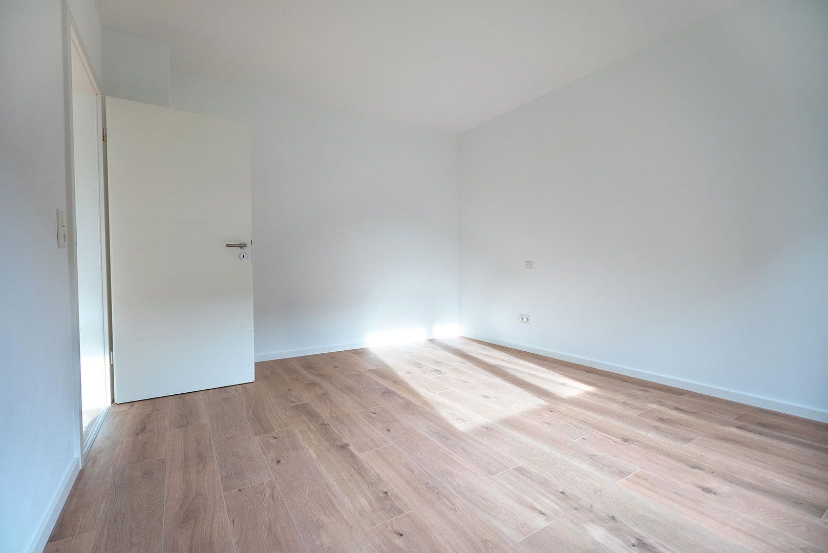 Pronájem bytu 2+1 52 m², Brunnenstraße 46a, Augsburg, Bavorsko Pronájem bytu 2+1 52 m², Brunnenstraße 46a, Augsburg, Bavorsko