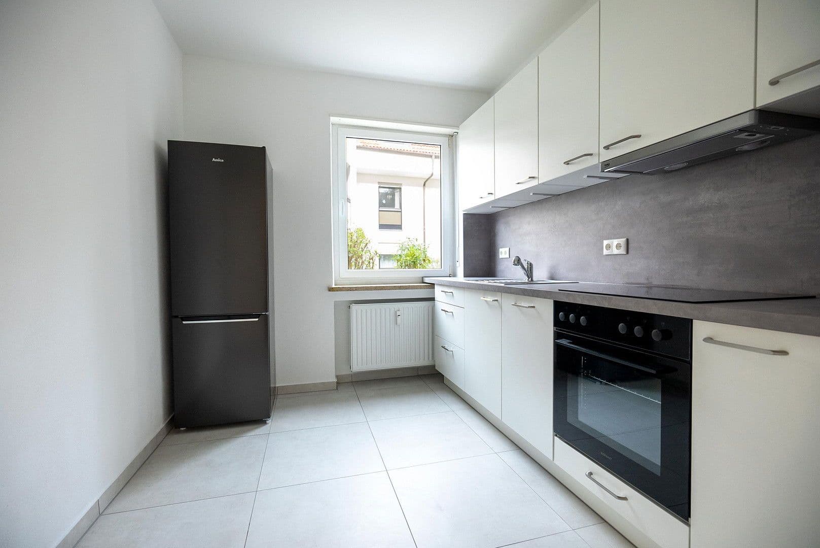 Pronájem bytu 2+1 52 m², Brunnenstraße 46a, Augsburg, Bavorsko Pronájem bytu 2+1 52 m², Brunnenstraße 46a, Augsburg, Bavorsko