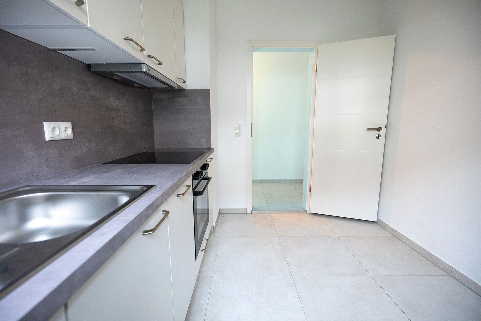 Pronájem bytu 2+1 52 m², Brunnenstraße 46a, Augsburg, Bavorsko Pronájem bytu 2+1 52 m², Brunnenstraße 46a, Augsburg, Bavorsko