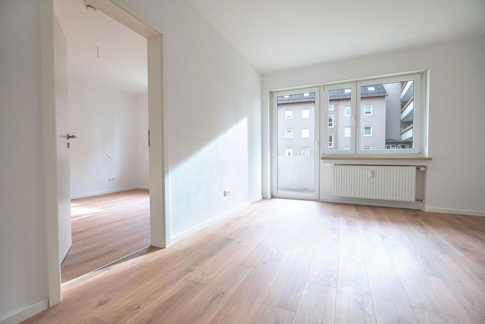 Pronájem bytu 2+1 52 m², Brunnenstraße 46a, Augsburg, Bavorsko Pronájem bytu 2+1 52 m², Brunnenstraße 46a, Augsburg, Bavorsko