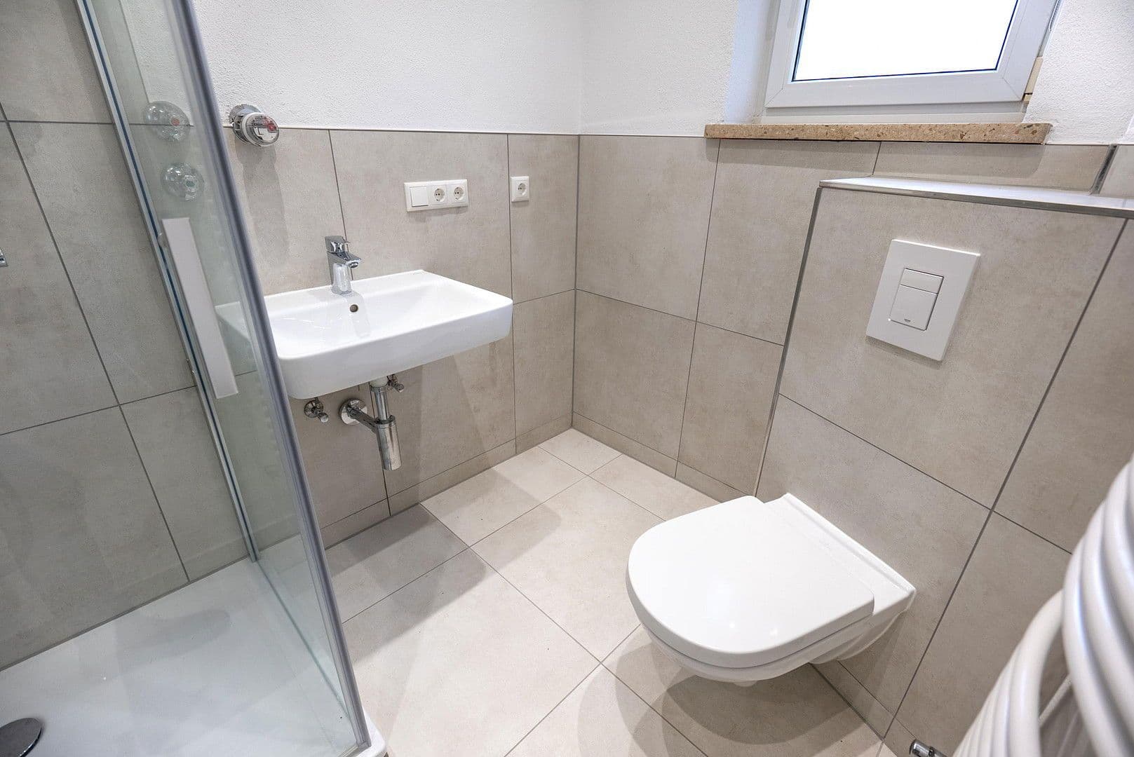 Pronájem bytu 2+1 52 m², Brunnenstraße 46a, Augsburg, Bavorsko Pronájem bytu 2+1 52 m², Brunnenstraße 46a, Augsburg, Bavorsko