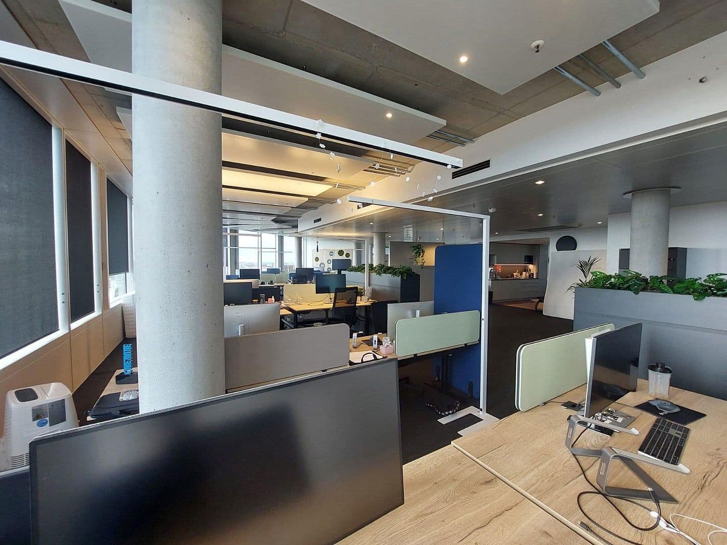 Pronájem kanceláře 420 m², Hermann-Weinhauser-Strasse 73, München, Bavorsko Pronájem kanceláře 420 m², Hermann-Weinhauser-Strasse 73, München, Bavorsko