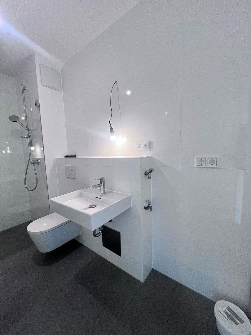 Pronájem bytu 1+1 31 m², Hermine-von-Parish-Str. 39, München, Bavorsko Pronájem bytu 1+1 31 m², Hermine-von-Parish-Str. 39, München, Bavorsko