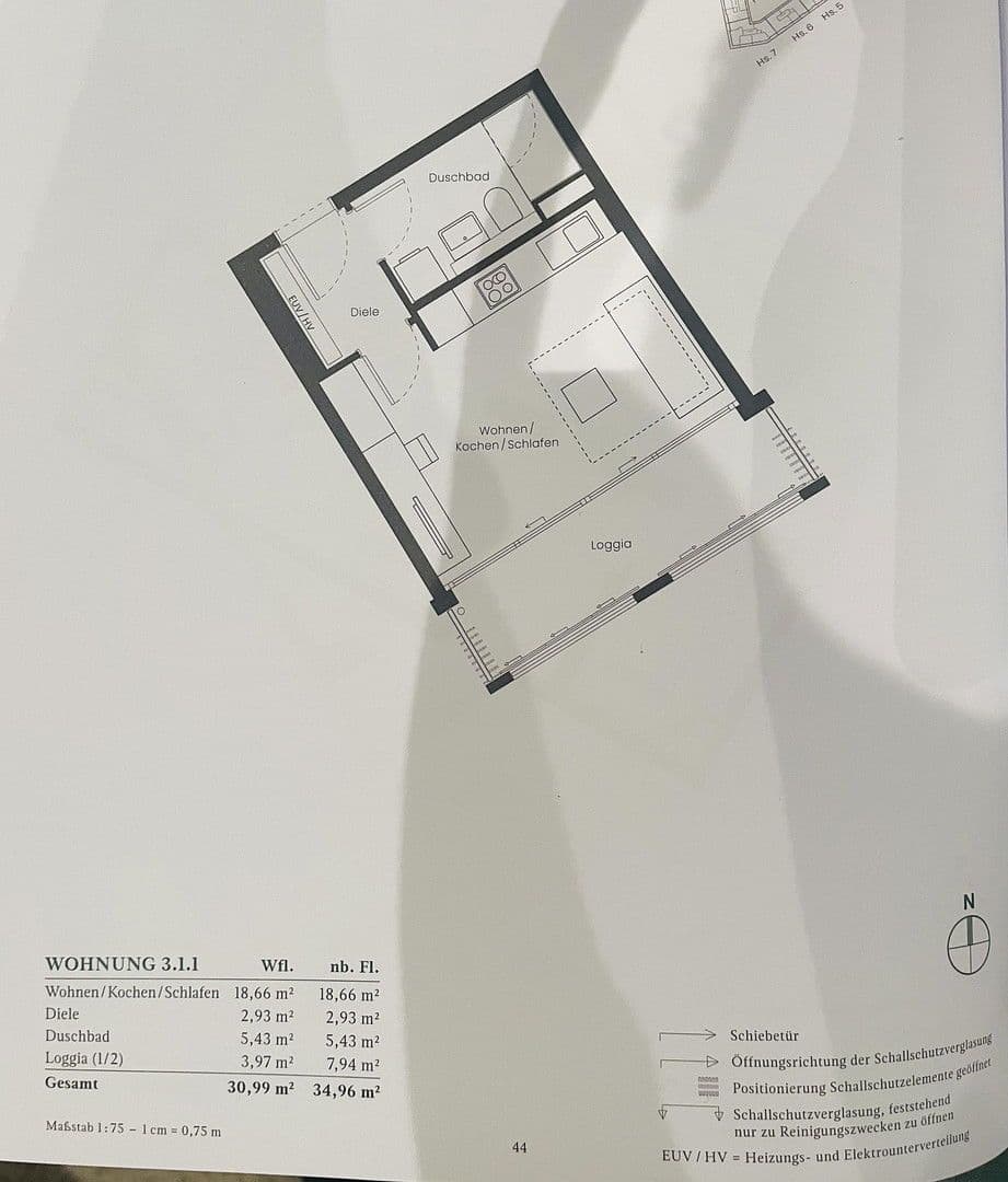 Pronájem bytu 1+1 31 m², Hermine-von-Parish-Str. 39, München, Bavorsko Pronájem bytu 1+1 31 m², Hermine-von-Parish-Str. 39, München, Bavorsko