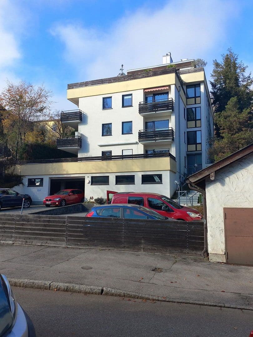 Prodej bytu 3+1 78 m², Bergstraße 16, Krailling, Bavorsko Prodej bytu 3+1 78 m², Bergstraße 16, Krailling, Bavorsko