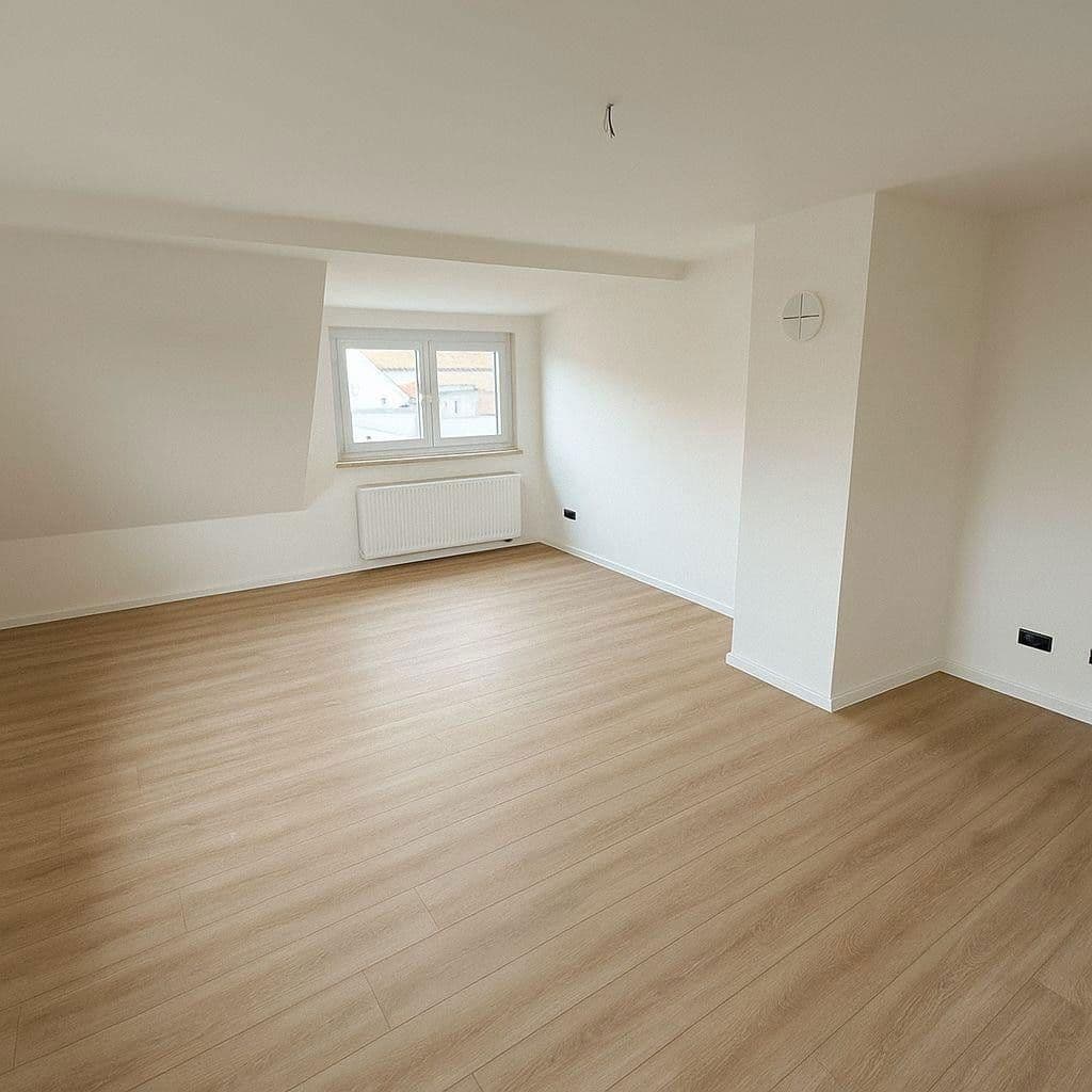 Pronájem bytu 4+kk 155 m², Hintere Dorfstraße 27, Sulzbach am Main, Bavorsko Pronájem bytu 4+kk 155 m², Hintere Dorfstraße 27, Sulzbach am Main, Bavorsko