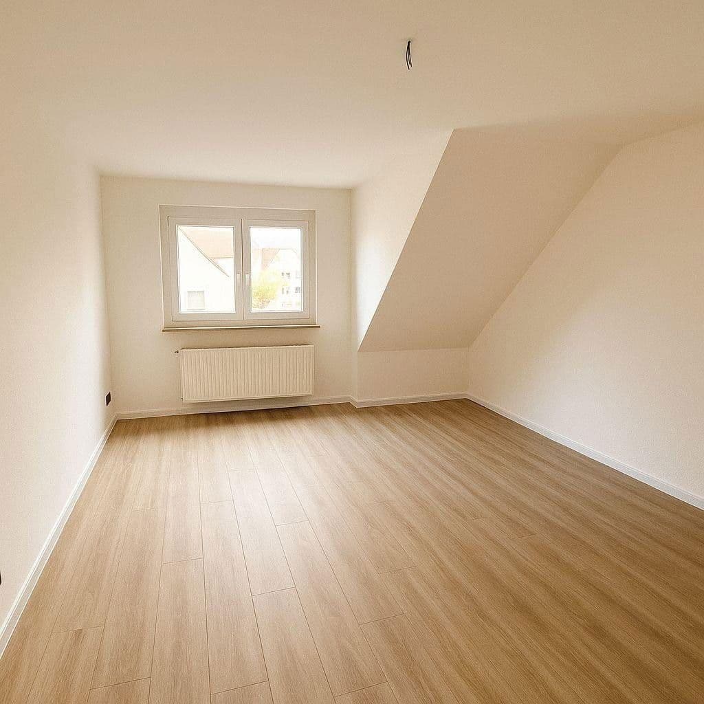 Pronájem bytu 4+kk 155 m², Hintere Dorfstraße 27, Sulzbach am Main, Bavorsko Pronájem bytu 4+kk 155 m², Hintere Dorfstraße 27, Sulzbach am Main, Bavorsko