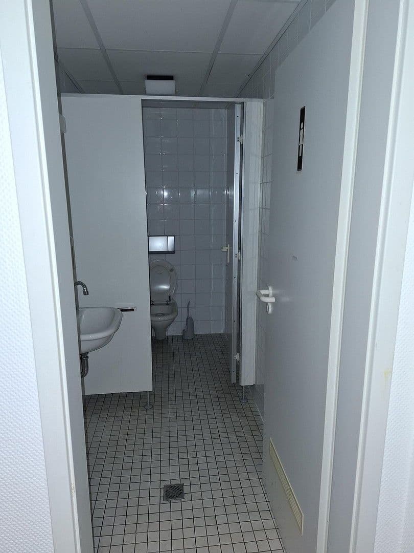 Pronájem nebytového prostoru 344 m², Am Schloßplatz 2, Sankt Wendel, Země Sársko Pronájem nebytového prostoru 344 m², Am Schloßplatz 2, Sankt Wendel, Země Sársko