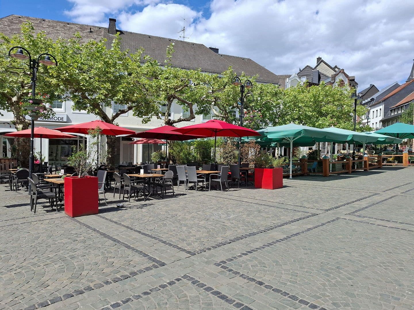 Pronájem nebytového prostoru 344 m², Am Schloßplatz 2, Sankt Wendel, Země Sársko Pronájem nebytového prostoru 344 m², Am Schloßplatz 2, Sankt Wendel, Země Sársko