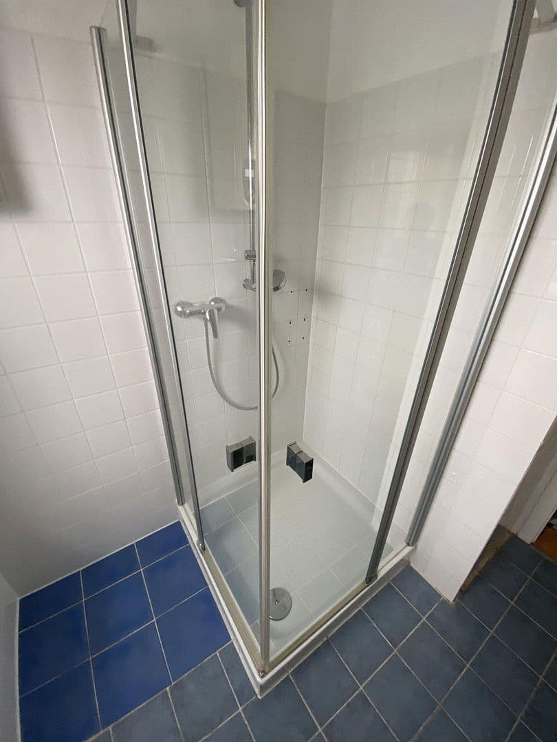 Pronájem bytu 2+1 64 m², Essen, Severní Porýní-Vestfálsko Pronájem bytu 2+1 64 m², Essen, Severní Porýní-Vestfálsko