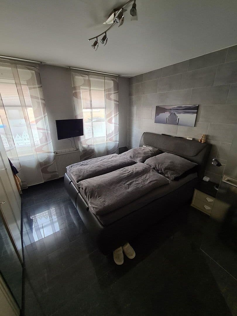 Pronájem bytu 2+kk 70 m², Wachstr. 11, Oberhausen, Severní Porýní-Vestfálsko Pronájem bytu 2+kk 70 m², Wachstr. 11, Oberhausen, Severní Porýní-Vestfálsko