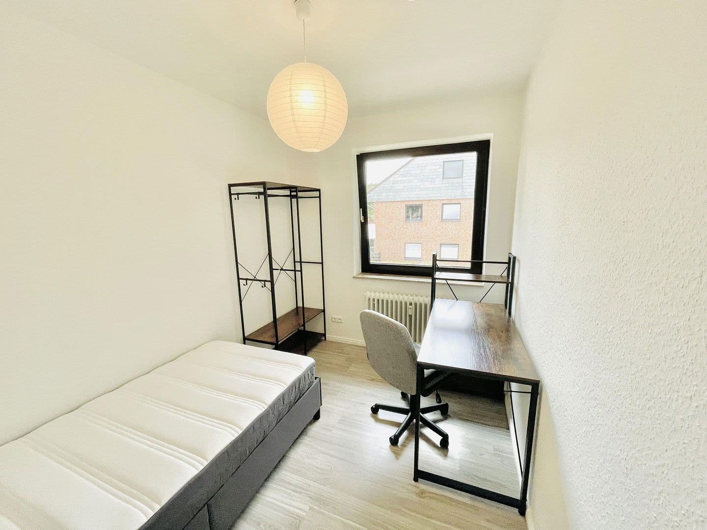 Pronájem bytu 1+1 9 m², Oldenburg, Dolní Sasko Pronájem bytu 1+1 9 m², Oldenburg, Dolní Sasko