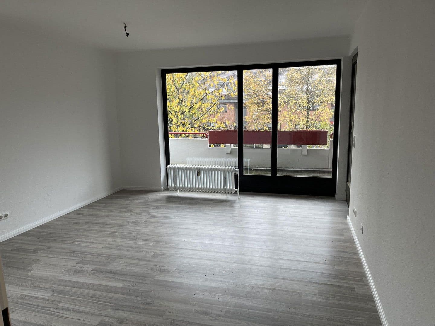 Pronájem bytu 1+1 9 m², Oldenburg, Dolní Sasko Pronájem bytu 1+1 9 m², Oldenburg, Dolní Sasko