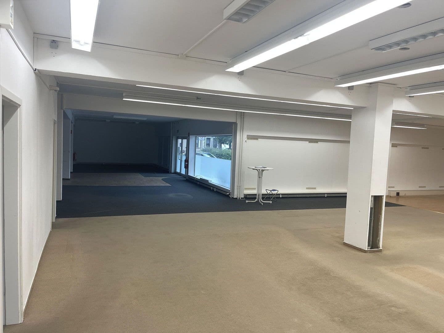 Pronájem nebytového prostoru 2.000 m², Engelsbyer Str. 65, Flensburg, Šlesvicko-Holštýnsko Pronájem nebytového prostoru 2.000 m², Engelsbyer Str. 65, Flensburg, Šlesvicko-Holštýnsko