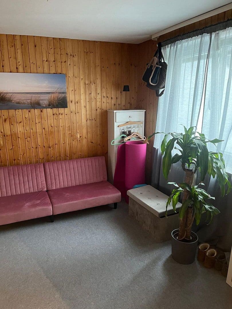 Pronájem domu 143 m², pozemek 300 m², Fröbelstraße 10, Burgwedel, Dolní Sasko Pronájem domu 143 m², pozemek 300 m², Fröbelstraße 10, Burgwedel, Dolní Sasko