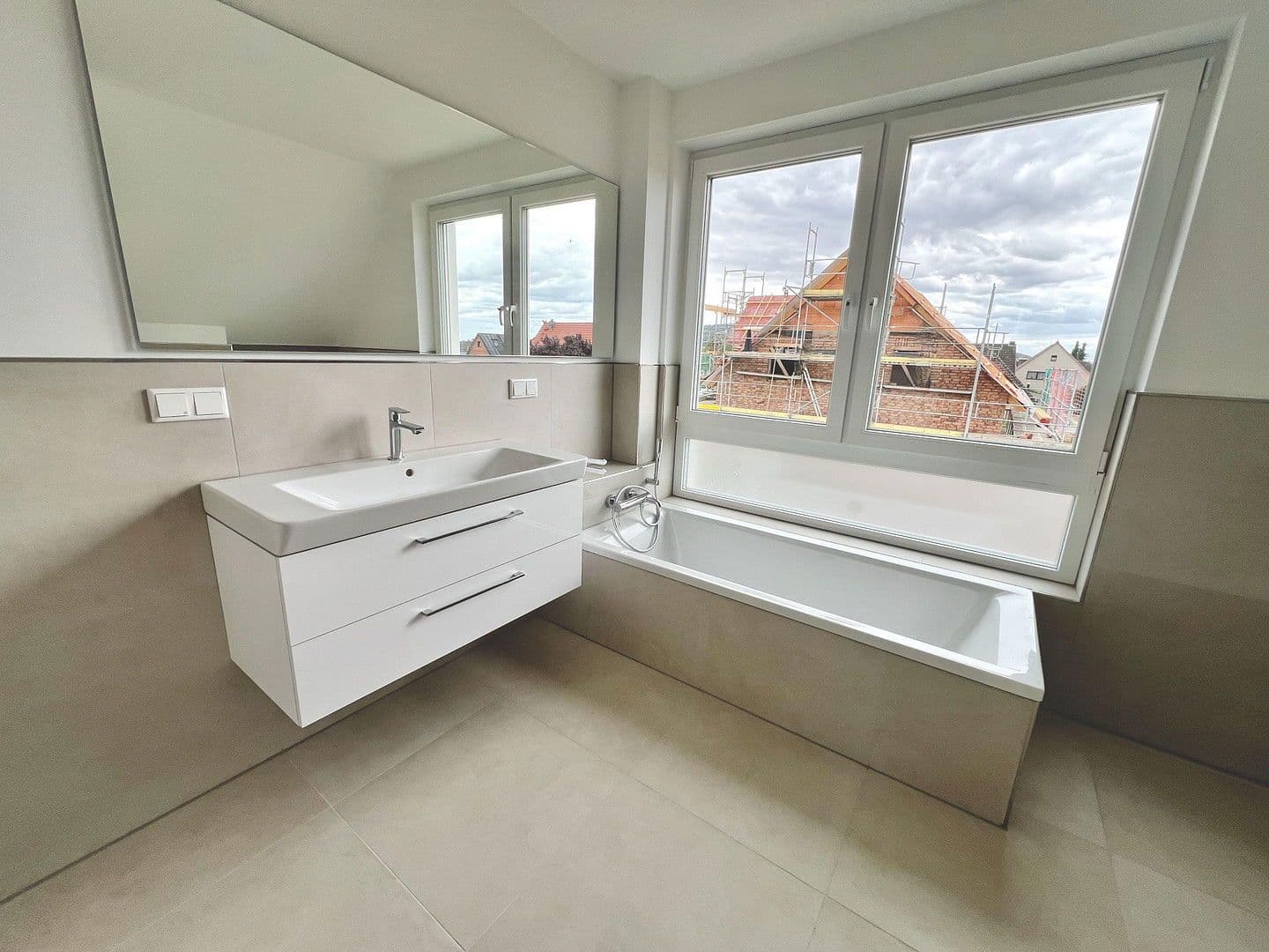 Pronájem domu 112 m², pozemek 375 m², Alte Sandkuhle 13a, Hildesheim, Dolní Sasko Pronájem domu 112 m², pozemek 375 m², Alte Sandkuhle 13a, Hildesheim, Dolní Sasko