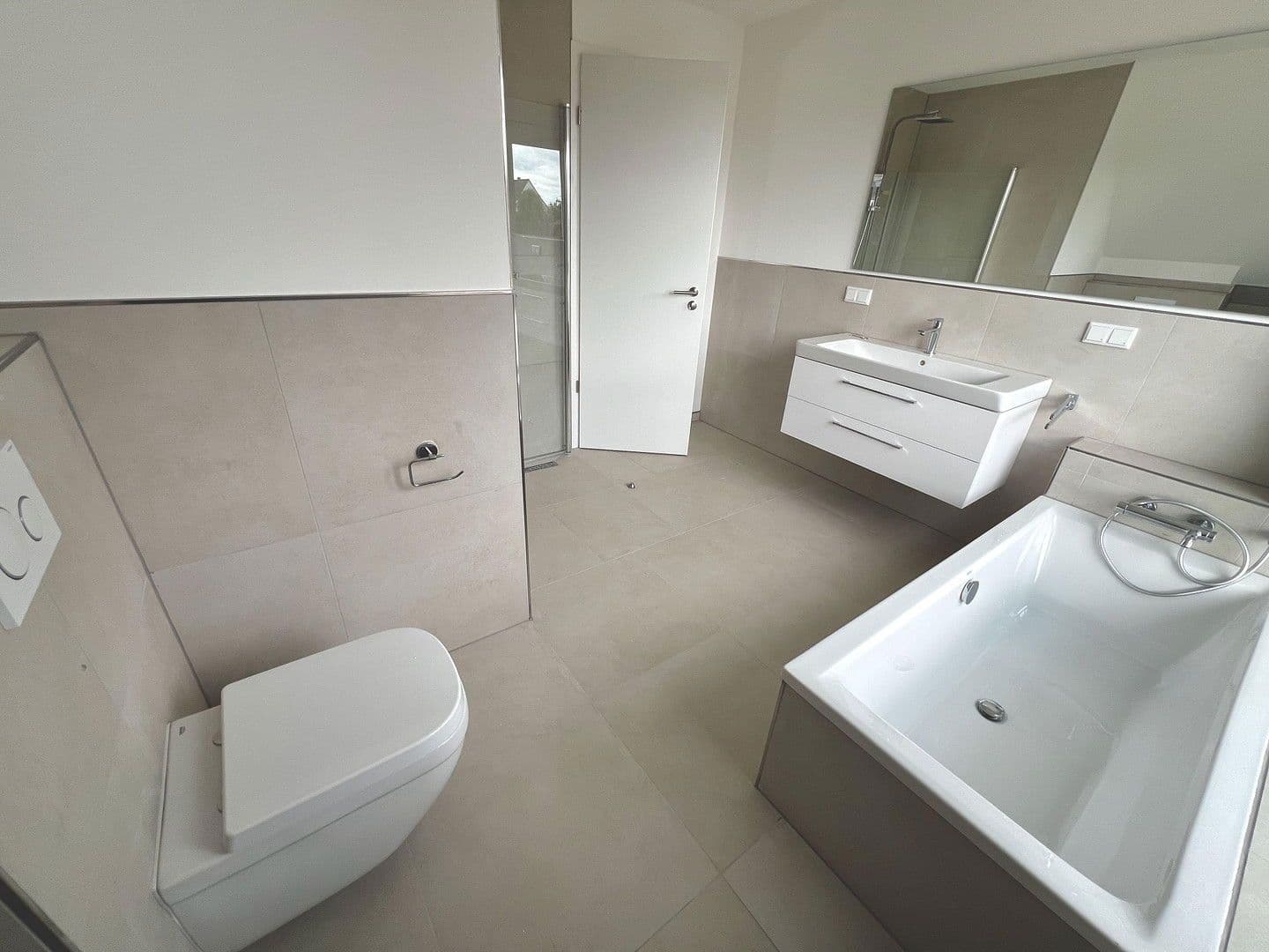 Pronájem domu 112 m², pozemek 375 m², Alte Sandkuhle 13a, Hildesheim, Dolní Sasko Pronájem domu 112 m², pozemek 375 m², Alte Sandkuhle 13a, Hildesheim, Dolní Sasko