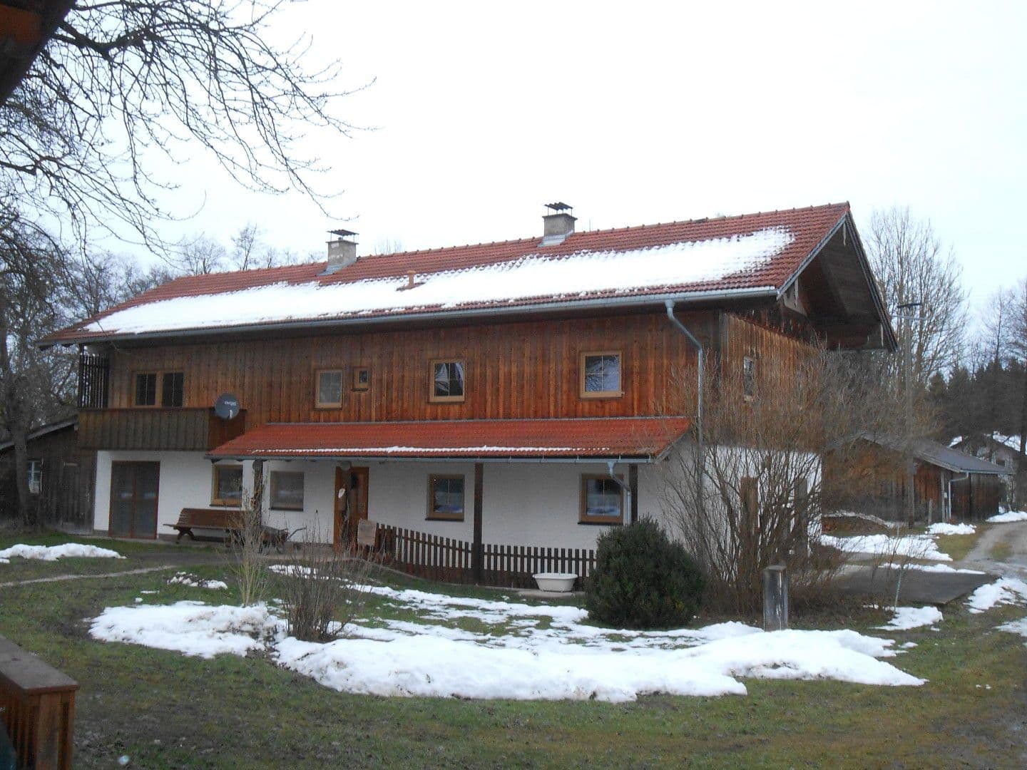 Pronájem bytu 4+1 98 m², Kirchanschöring, Bavorsko Pronájem bytu 4+1 98 m², Kirchanschöring, Bavorsko