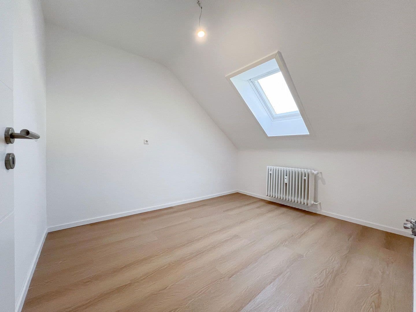 Prodej bytu 2+1 50 m², Ludwigstraße 28, Eggenstein-Leopoldshafen, Bádensko-Württembersko Prodej bytu 2+1 50 m², Ludwigstraße 28, Eggenstein-Leopoldshafen, Bádensko-Württembersko