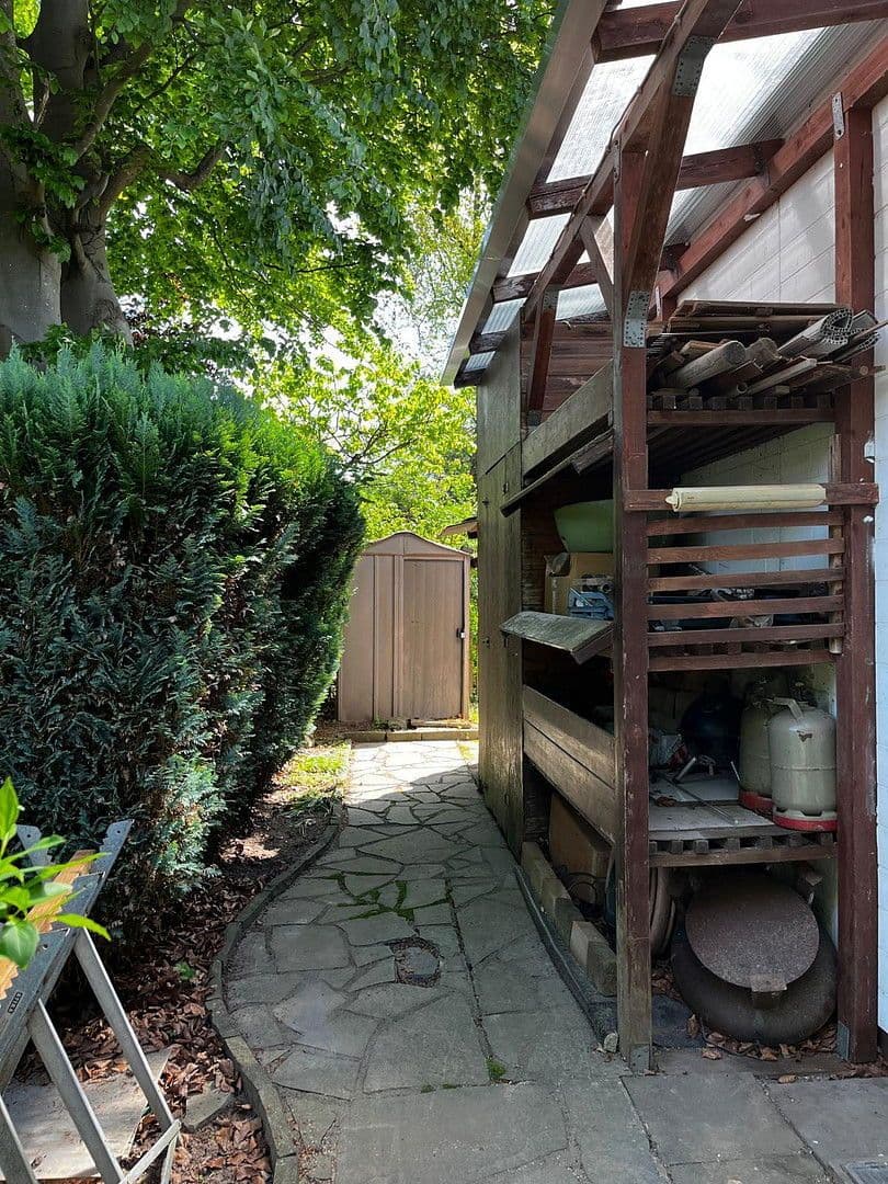 Prodej domu 118 m², pozemek 417 m², Erbenhäuschen 43a, Solingen, Severní Porýní-Vestfálsko Prodej domu 118 m², pozemek 417 m², Erbenhäuschen 43a, Solingen, Severní Porýní-Vestfálsko