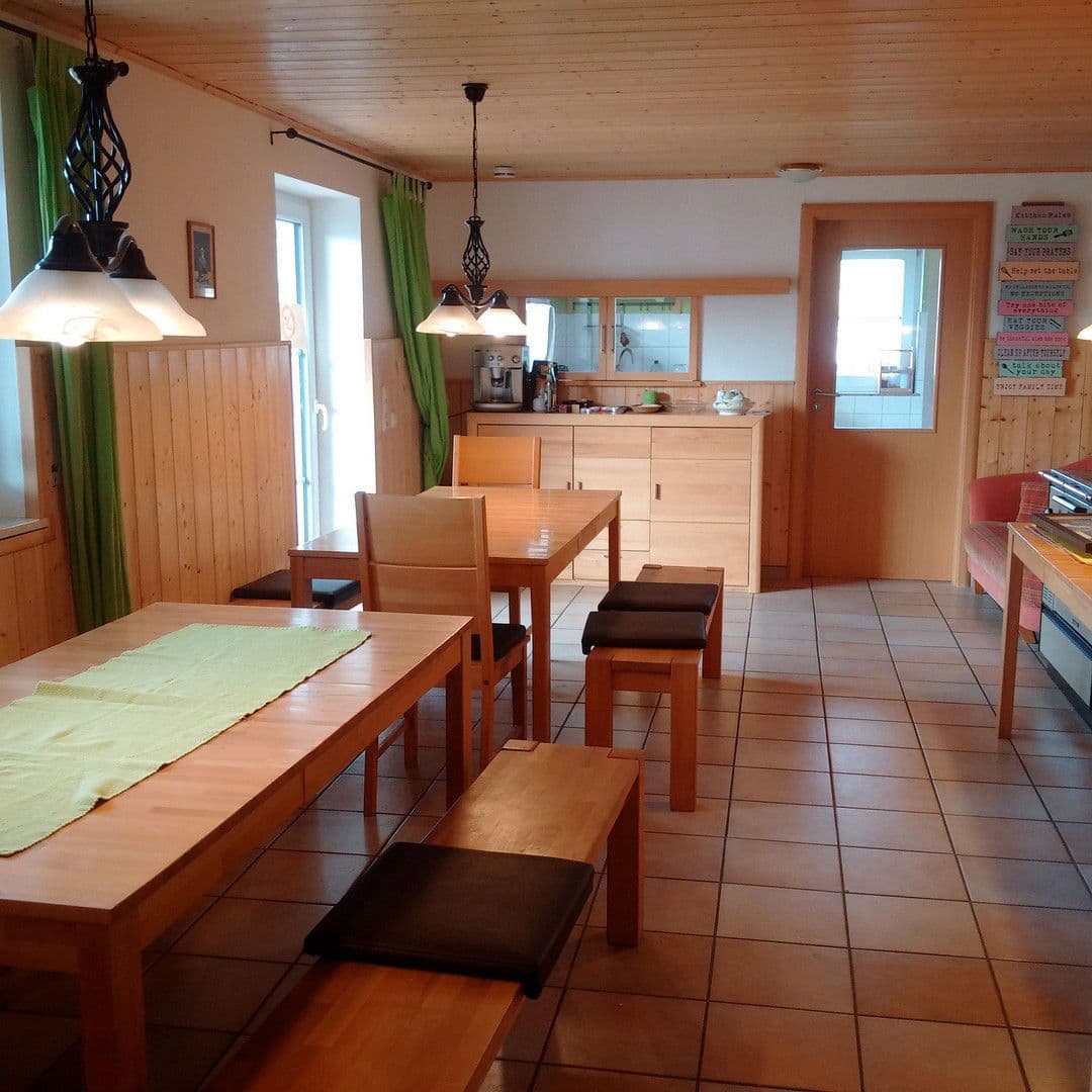 Pronájem domu 120 m², pozemek 6.000 m², Willenbach 21, Reut, Bavorsko Pronájem domu 120 m², pozemek 6.000 m², Willenbach 21, Reut, Bavorsko