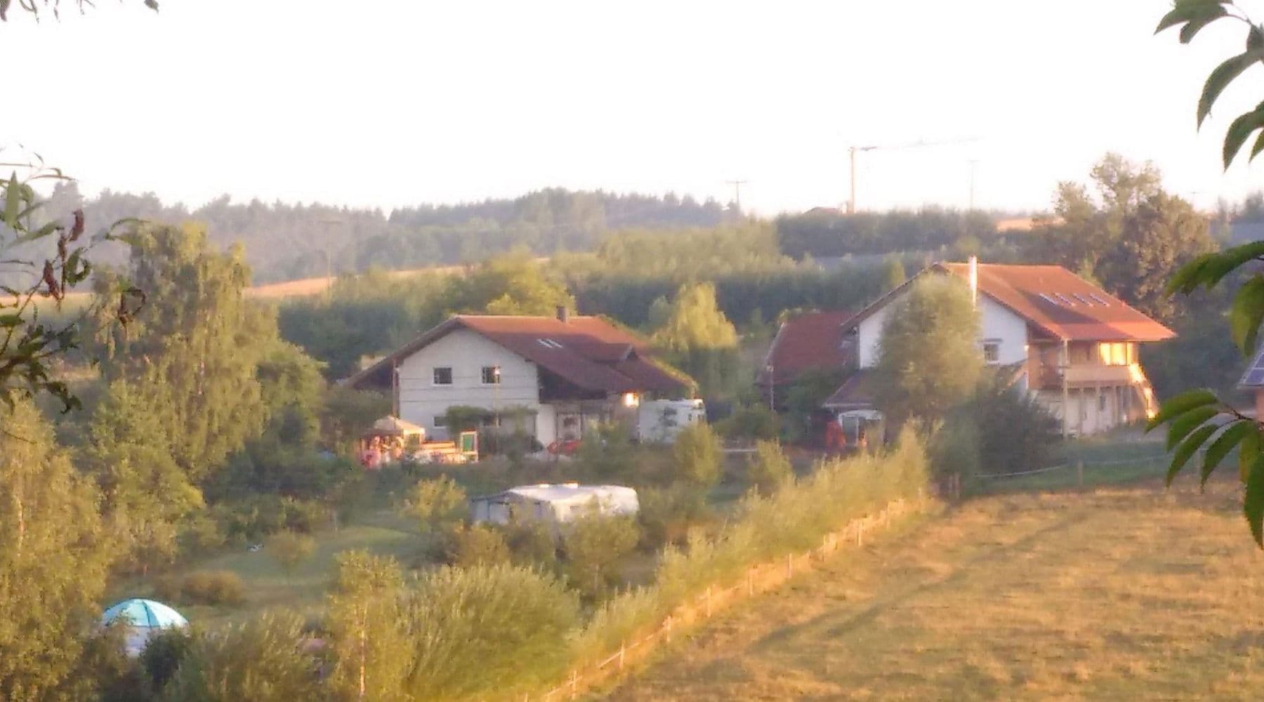 Pronájem domu 120 m², pozemek 6.000 m², Willenbach 21, Reut, Bavorsko Pronájem domu 120 m², pozemek 6.000 m², Willenbach 21, Reut, Bavorsko