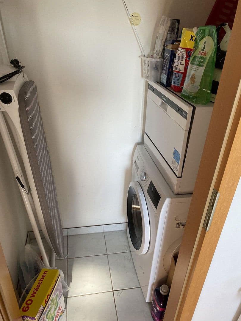 Pronájem bytu 2+1 57 m², München - Milbertshofen - Am Hart, Bavorsko Pronájem bytu 2+1 57 m², München - Milbertshofen - Am Hart, Bavorsko