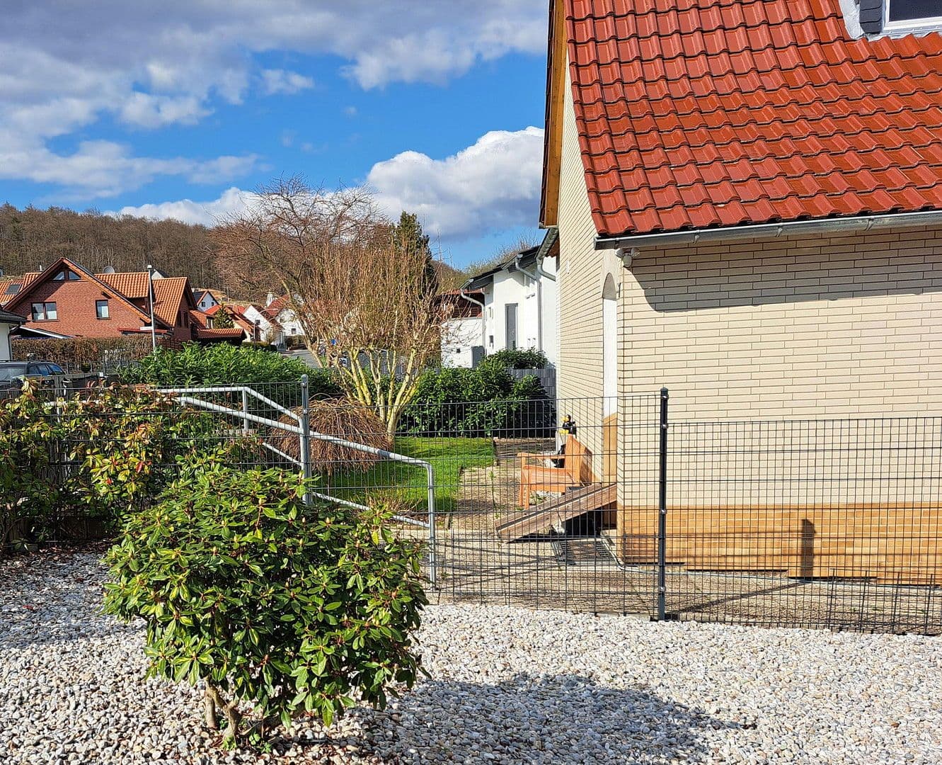 Prodej domu 147 m², pozemek 843 m², Adelebsen, Dolní Sasko Prodej domu 147 m², pozemek 843 m², Adelebsen, Dolní Sasko