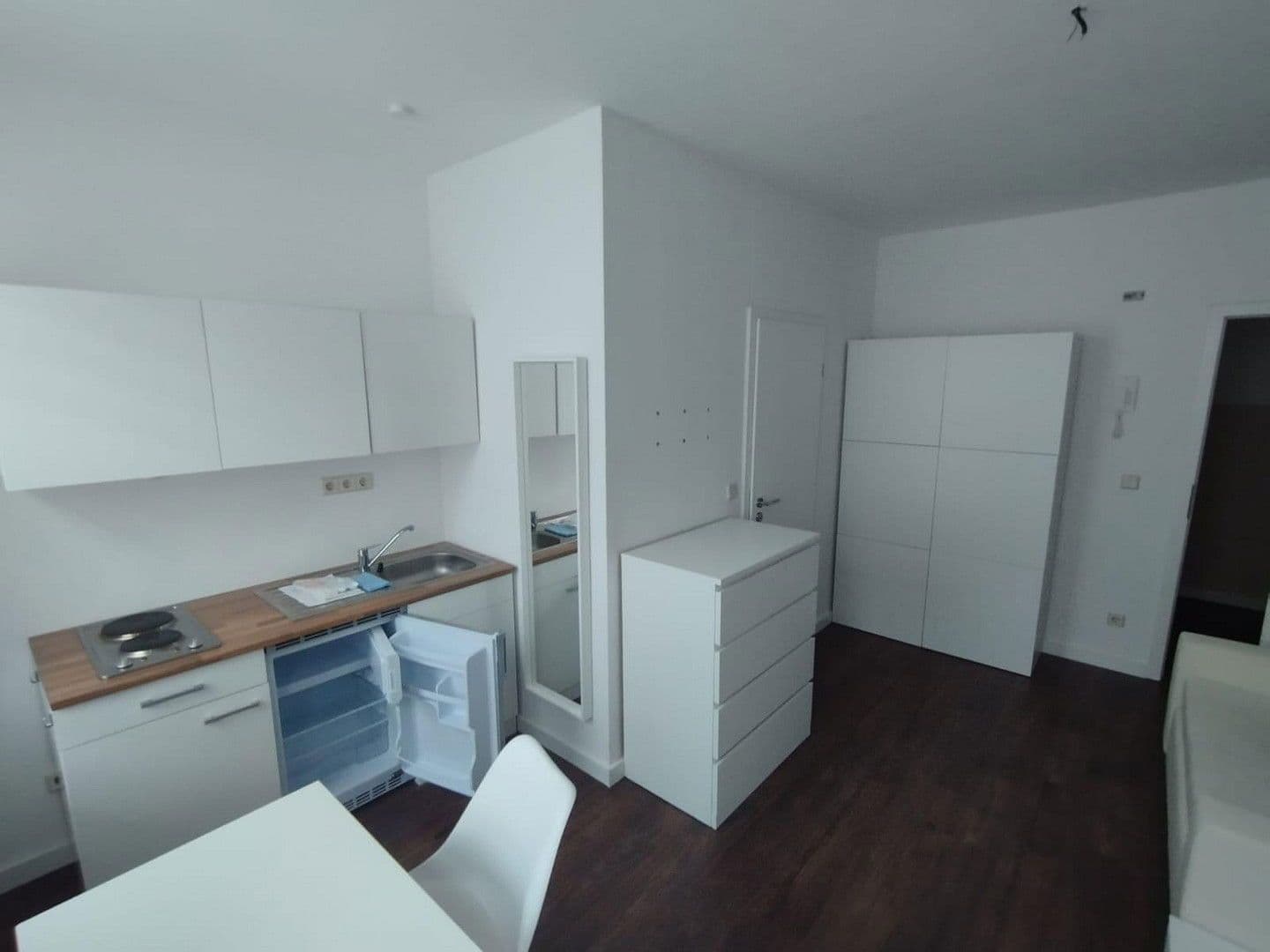 Prodej domu 1.560 m², pozemek 1.070 m², Halle, Sasko-Anhaltsko Prodej domu 1.560 m², pozemek 1.070 m², Halle, Sasko-Anhaltsko