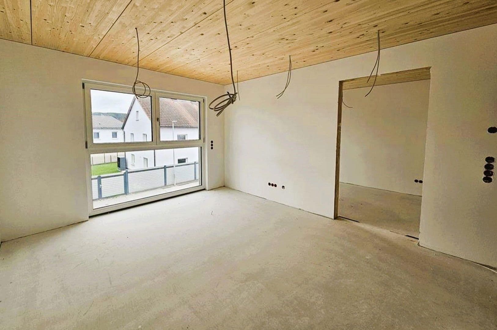 Pronájem bytu 2+1 51 m², Landshuter Straße 51, Wörth a.d.Isar, Bavorsko Pronájem bytu 2+1 51 m², Landshuter Straße 51, Wörth a.d.Isar, Bavorsko
