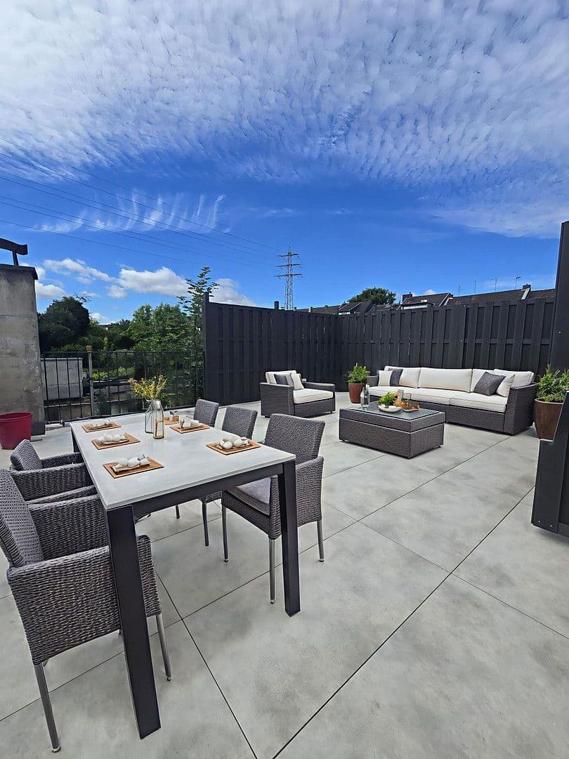 Prodej domu 155 m², pozemek 139 m², Frechen, Severní Porýní-Vestfálsko Prodej domu 155 m², pozemek 139 m², Frechen, Severní Porýní-Vestfálsko