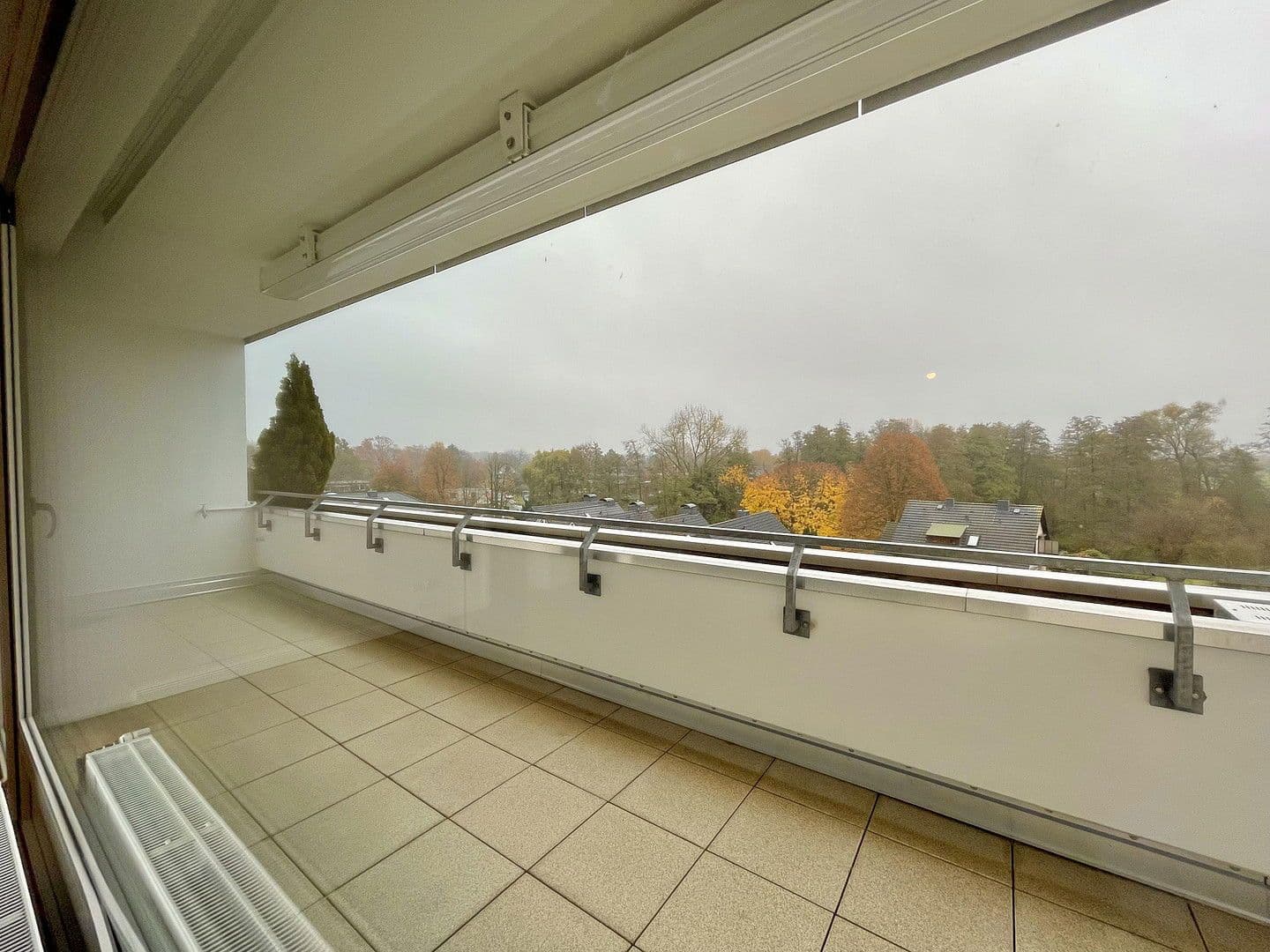 Pronájem bytu 3+1 90 m², Uferstr. 20, Oststeinbek, Šlesvicko-Holštýnsko Pronájem bytu 3+1 90 m², Uferstr. 20, Oststeinbek, Šlesvicko-Holštýnsko