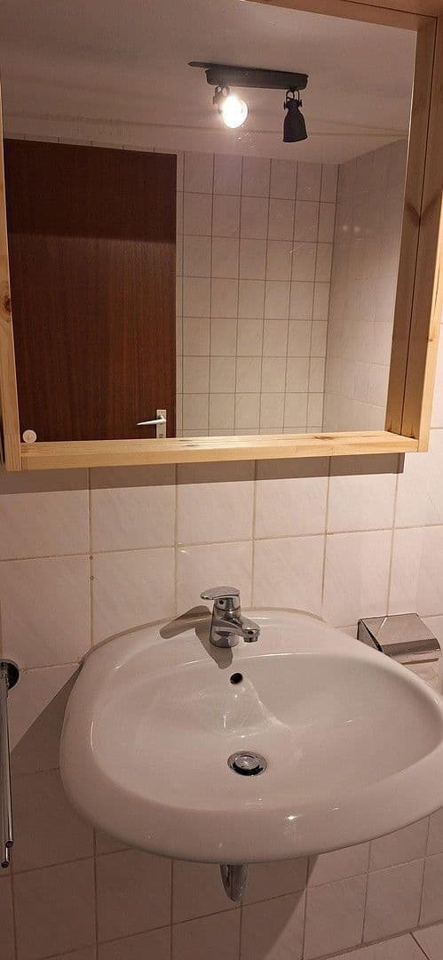 Pronájem bytu 1+1 34 m², Mannheim, Bádensko-Württembersko Pronájem bytu 1+1 34 m², Mannheim, Bádensko-Württembersko