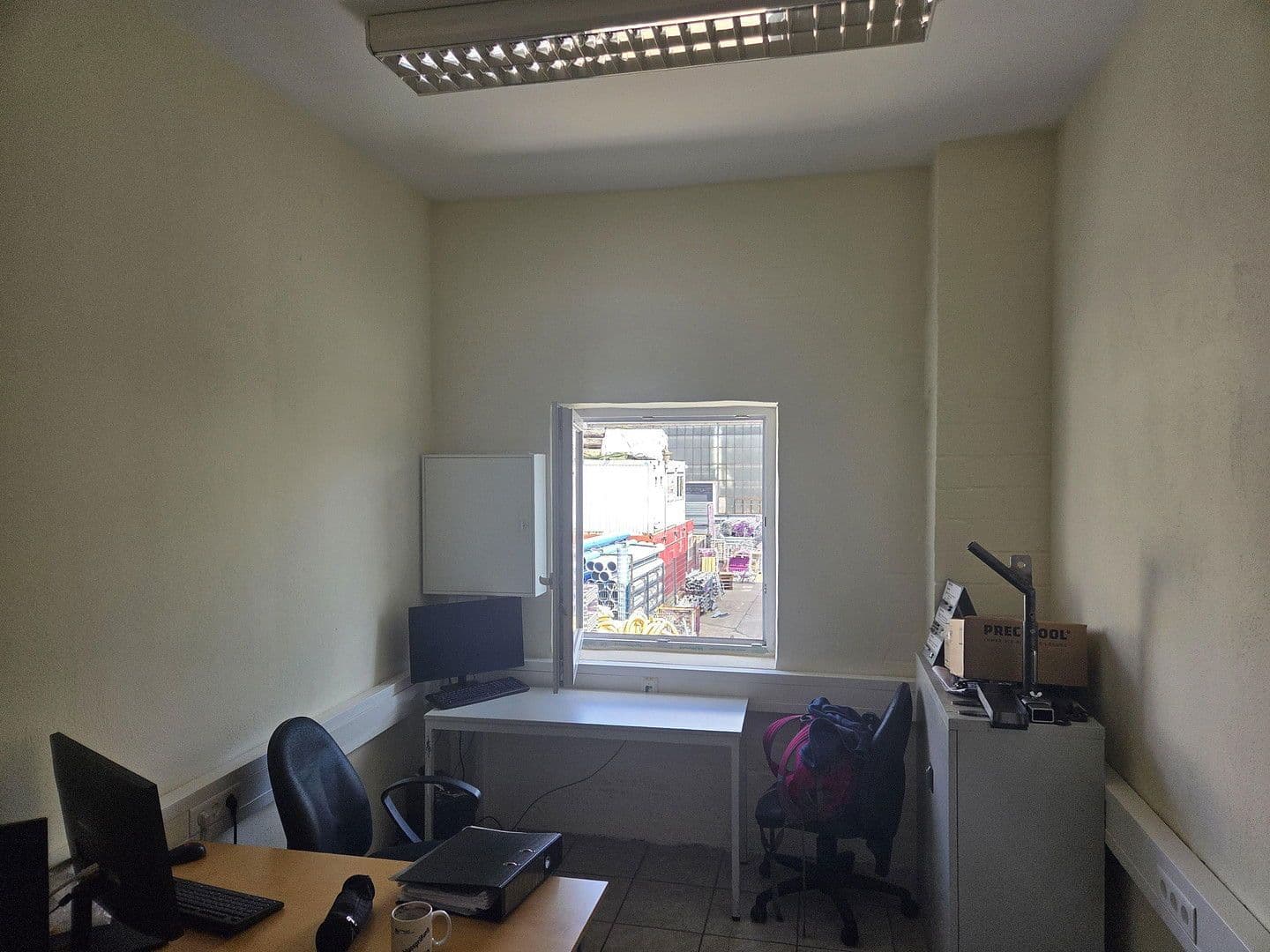 Pronájem nebytového prostoru 1.040 m², Zur Alten Börse 79 c, Berlin, Berlín Pronájem nebytového prostoru 1.040 m², Zur Alten Börse 79 c, Berlin, Berlín