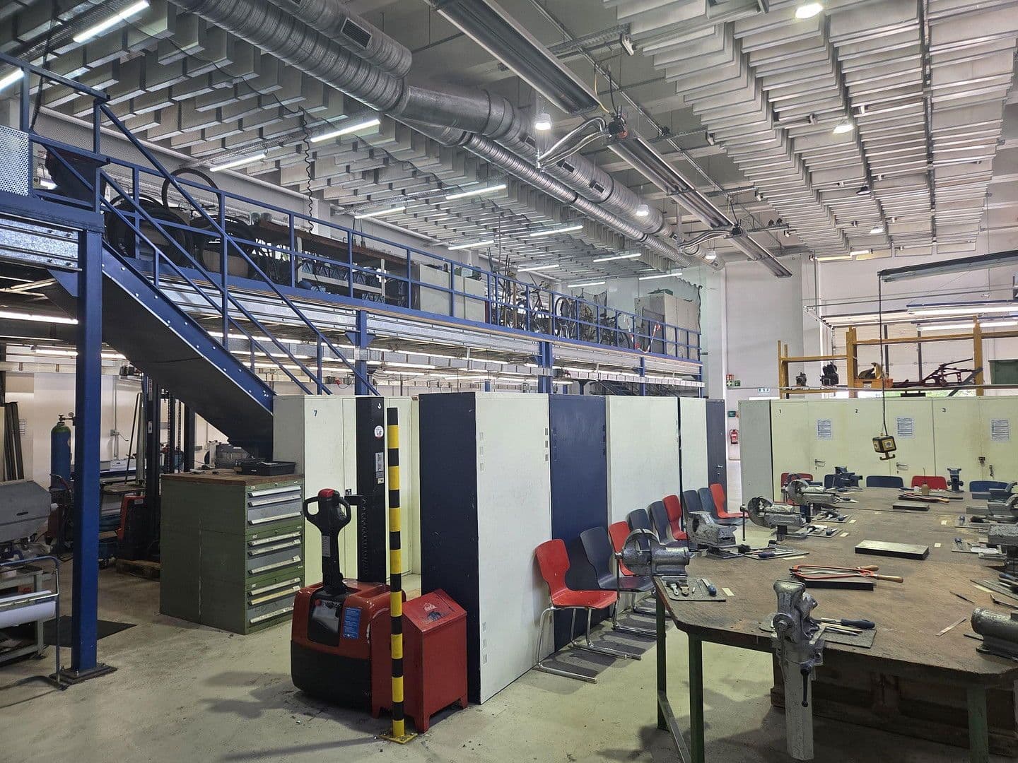 Pronájem nebytového prostoru 1.040 m², Zur Alten Börse 79 c, Berlin, Berlín Pronájem nebytového prostoru 1.040 m², Zur Alten Börse 79 c, Berlin, Berlín