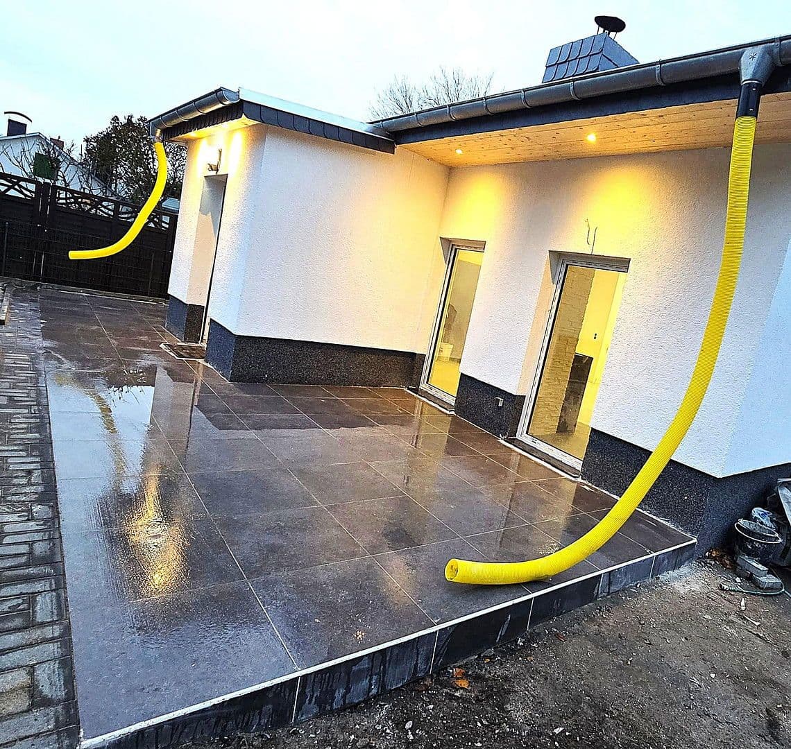 Prodej domu 101 m², pozemek 576 m², Berlin, Berlín Prodej domu 101 m², pozemek 576 m², Berlin, Berlín