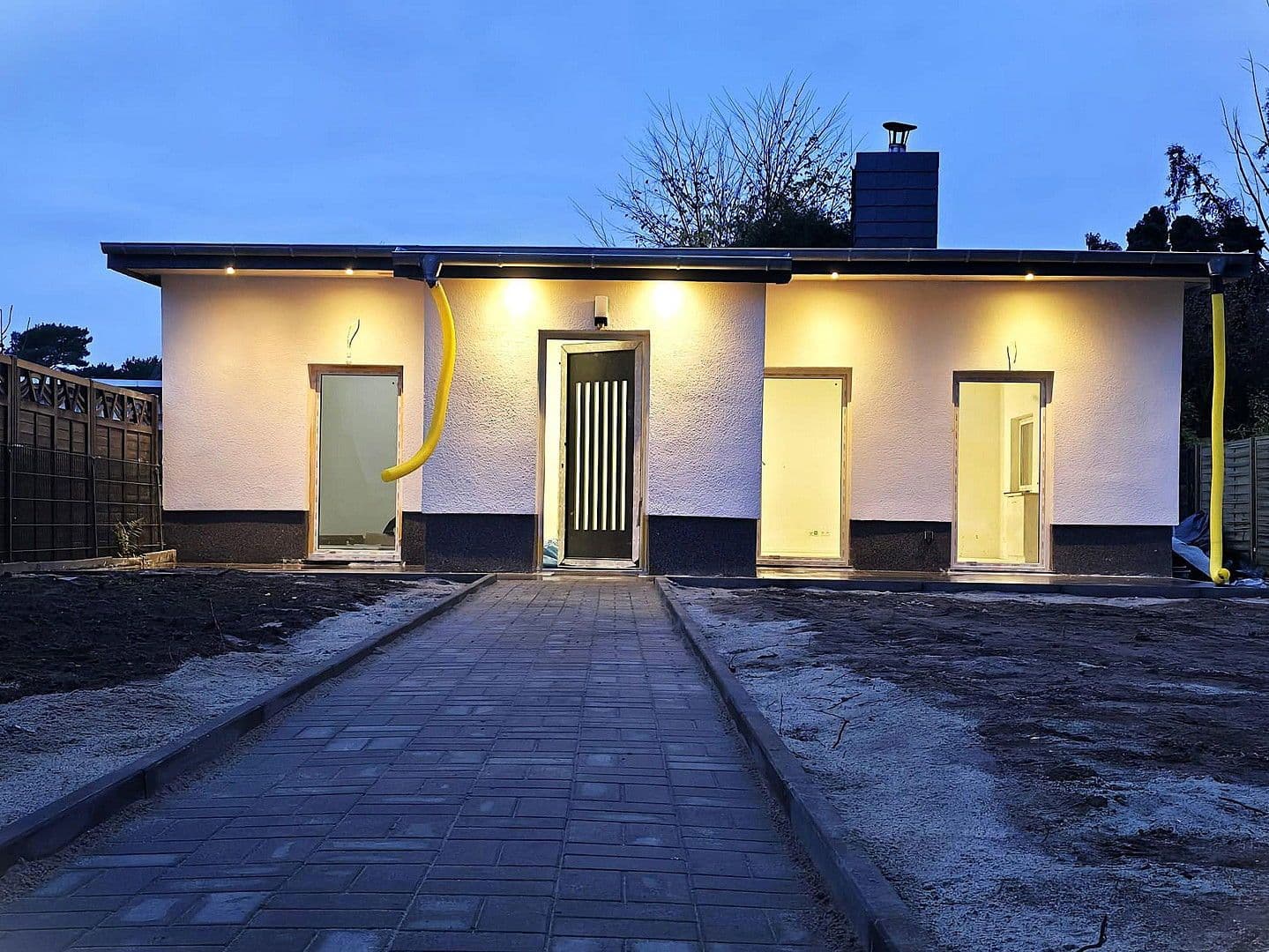 Prodej domu 101 m², pozemek 576 m², Berlin, Berlín Prodej domu 101 m², pozemek 576 m², Berlin, Berlín