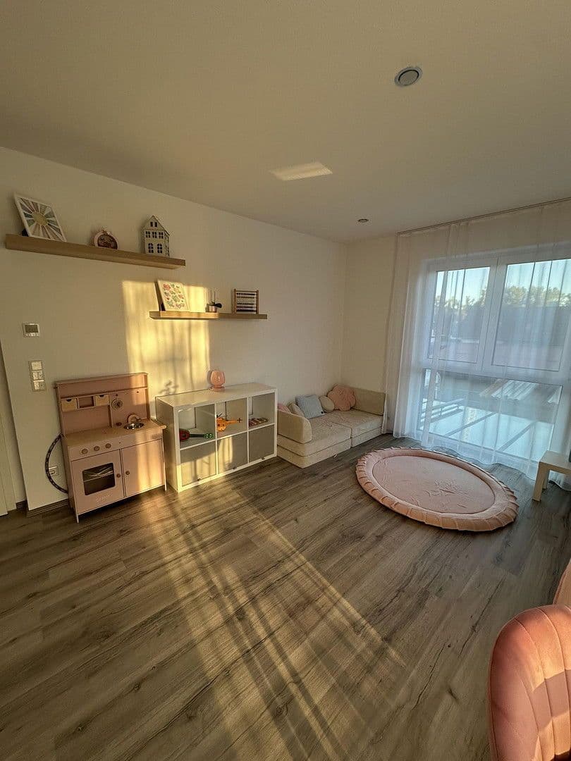 Prodej domu 179 m², pozemek 496 m², Trossingen, Bádensko-Württembersko Prodej domu 179 m², pozemek 496 m², Trossingen, Bádensko-Württembersko