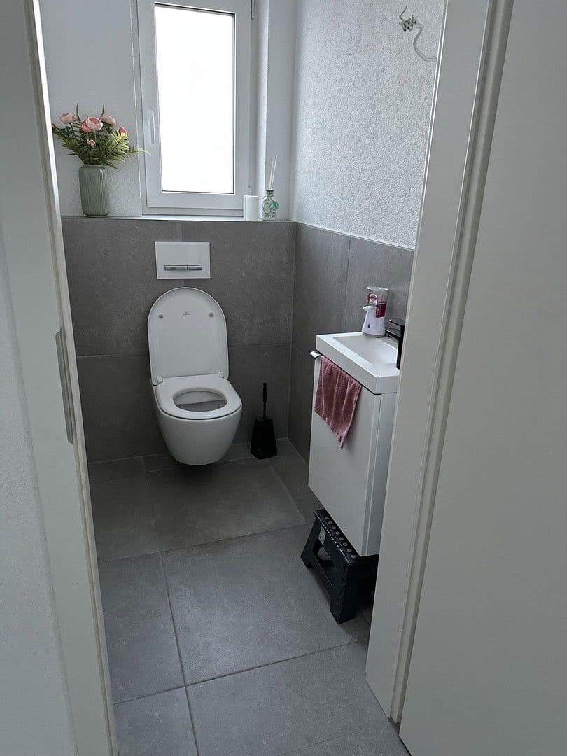 Prodej domu 179 m², pozemek 496 m², Trossingen, Bádensko-Württembersko Prodej domu 179 m², pozemek 496 m², Trossingen, Bádensko-Württembersko