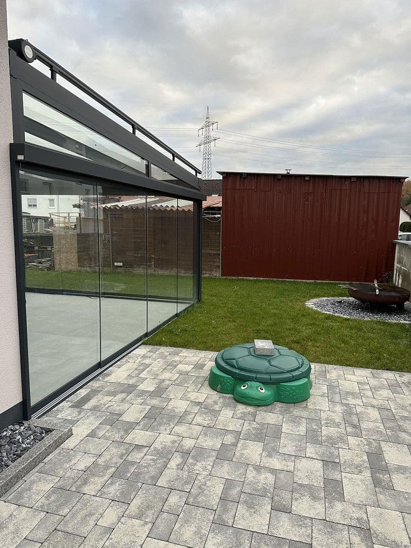 Prodej domu 179 m², pozemek 496 m², Trossingen, Bádensko-Württembersko Prodej domu 179 m², pozemek 496 m², Trossingen, Bádensko-Württembersko