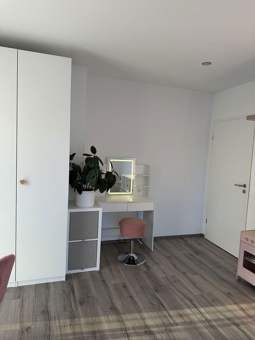 Prodej domu 179 m², pozemek 496 m², Trossingen, Bádensko-Württembersko Prodej domu 179 m², pozemek 496 m², Trossingen, Bádensko-Württembersko