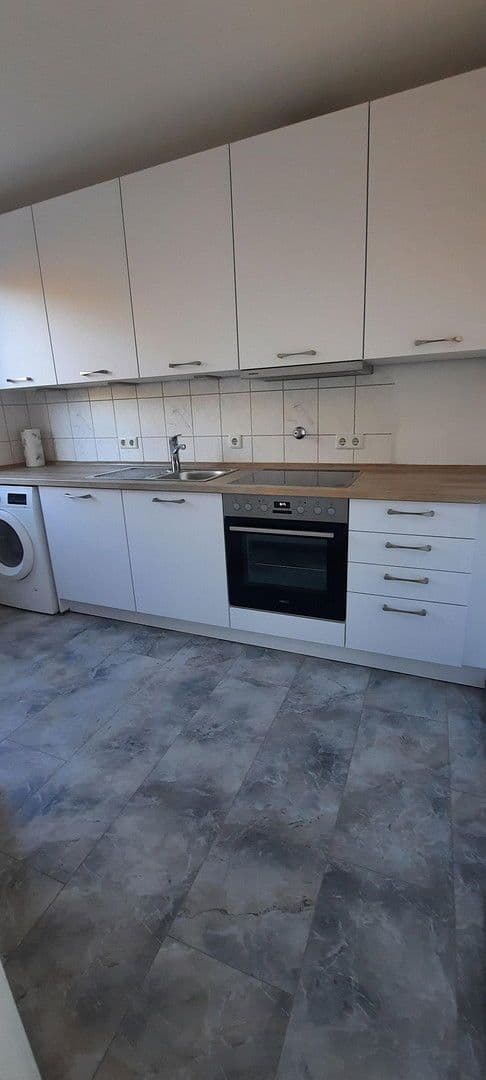 Prodej bytu 3+kk 70 m², Theodor-Heuss-Str. 27, Wolfsburg, Dolní Sasko Prodej bytu 3+kk 70 m², Theodor-Heuss-Str. 27, Wolfsburg, Dolní Sasko