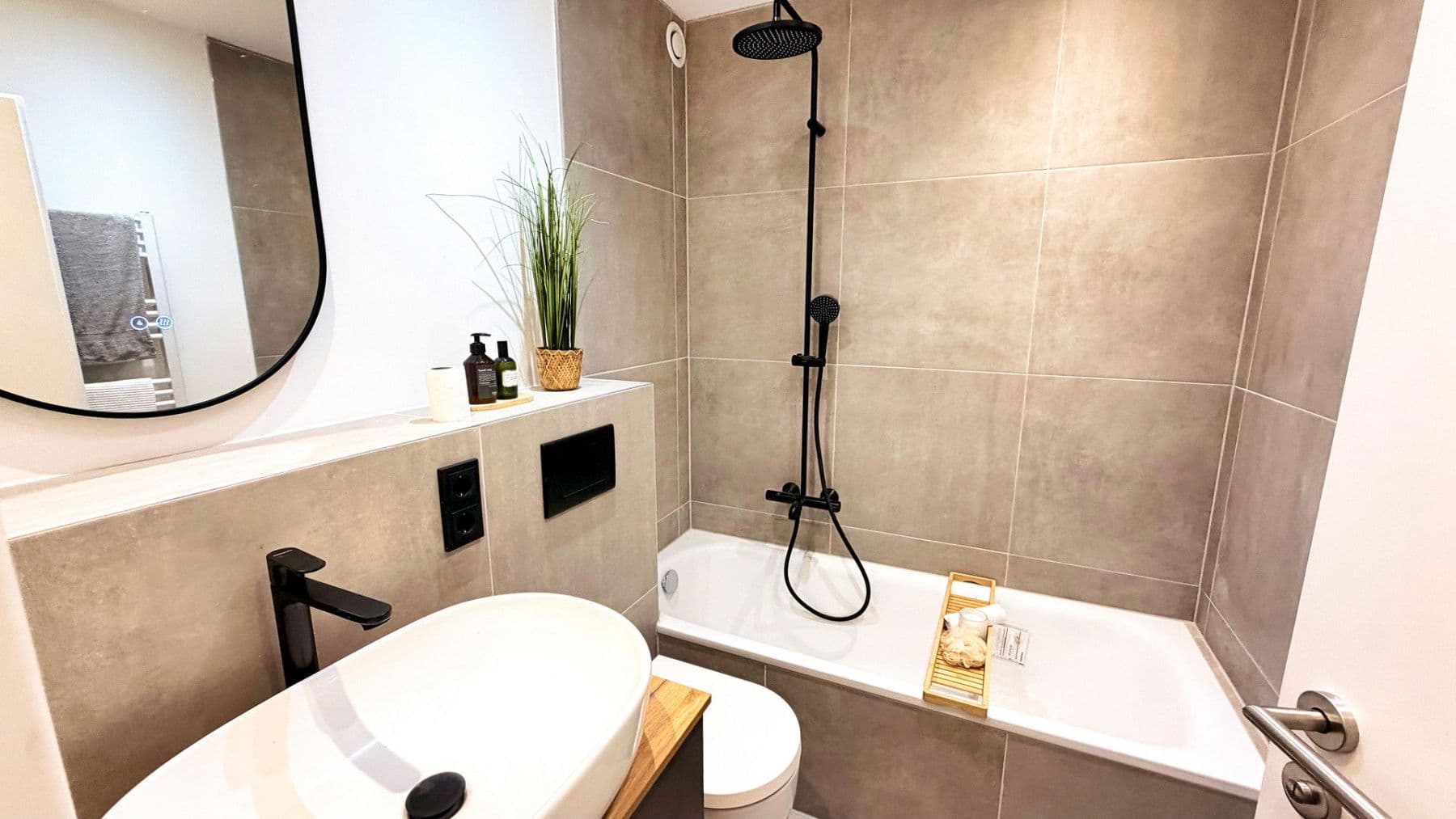 Prodej bytu 3+1 75 m², Aldringenstraße 8B, München, Bavorsko Prodej bytu 3+1 75 m², Aldringenstraße 8B, München, Bavorsko